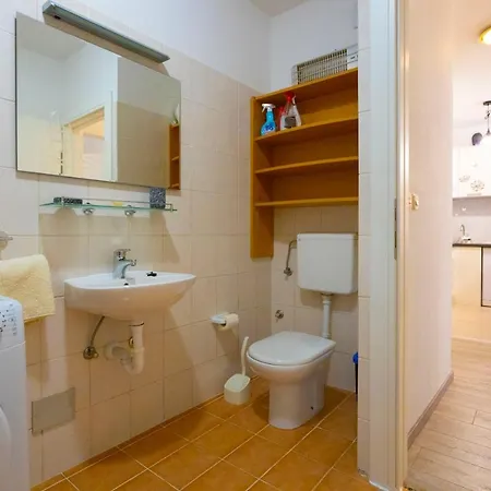 Apartment Angie Makarska